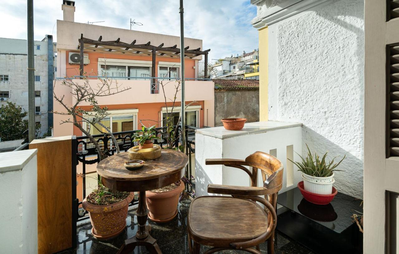 Spacious & Artistic Retro 2Bd Apt With Sauna Athens Ngoại thất bức ảnh